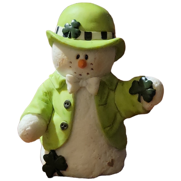 Sarah's Attic Inc Other - Vtg 98 Sarah's Attic SNOWONDERS Figurine March LUCKY 6402 St. Patrick’s Snowman